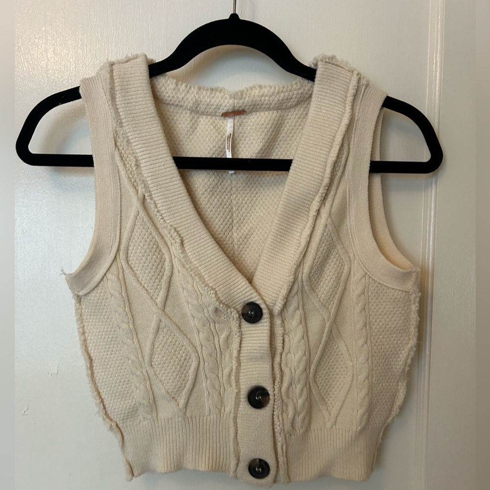 Free People Cropped Cable Knit Sweater Vest